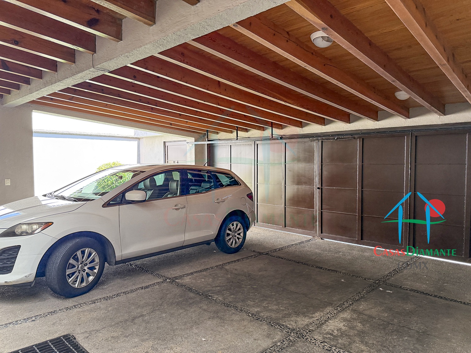 Las Aguilas Casa Iliada F - Estacionamiento 10 Las Aguilas Casa Iliada F - Estacionamiento 10